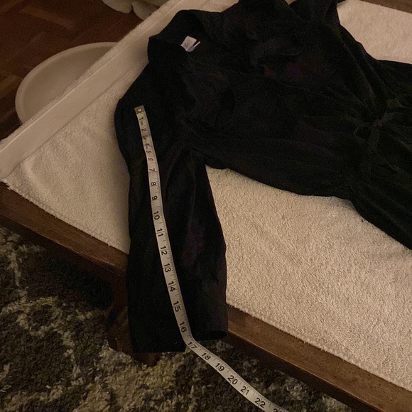 Ann Taylor Loft beautiful black dress w/ pockets & fabulous material. Love this! - Picture 16 of 16